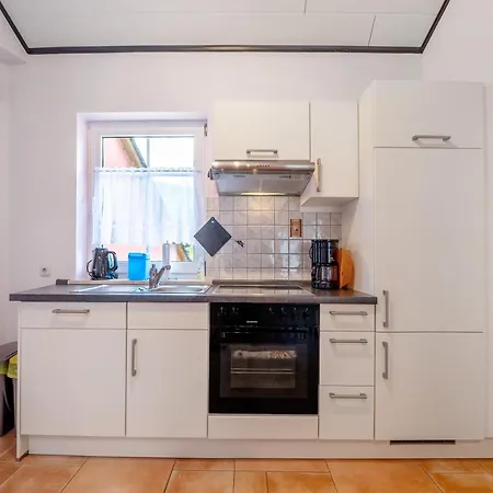 Gaestehaus Muehlenhof - Dornfelder Maring-Noviand